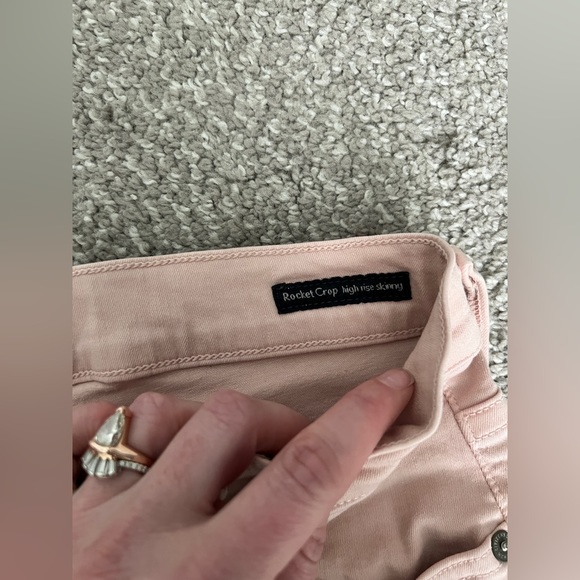 Citizens Of Humanity. Size 24. Rocket Crop High Rise Skinny. Pale Pink. - Picture 5 of 5